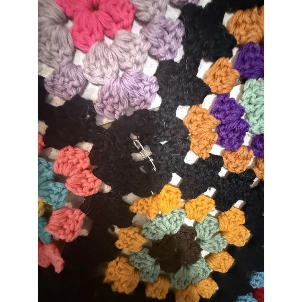 VTG‎ Crochet Roseanne Granny Square Afghan Throw  Cottagecore ~160